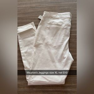 White jeggings NWT